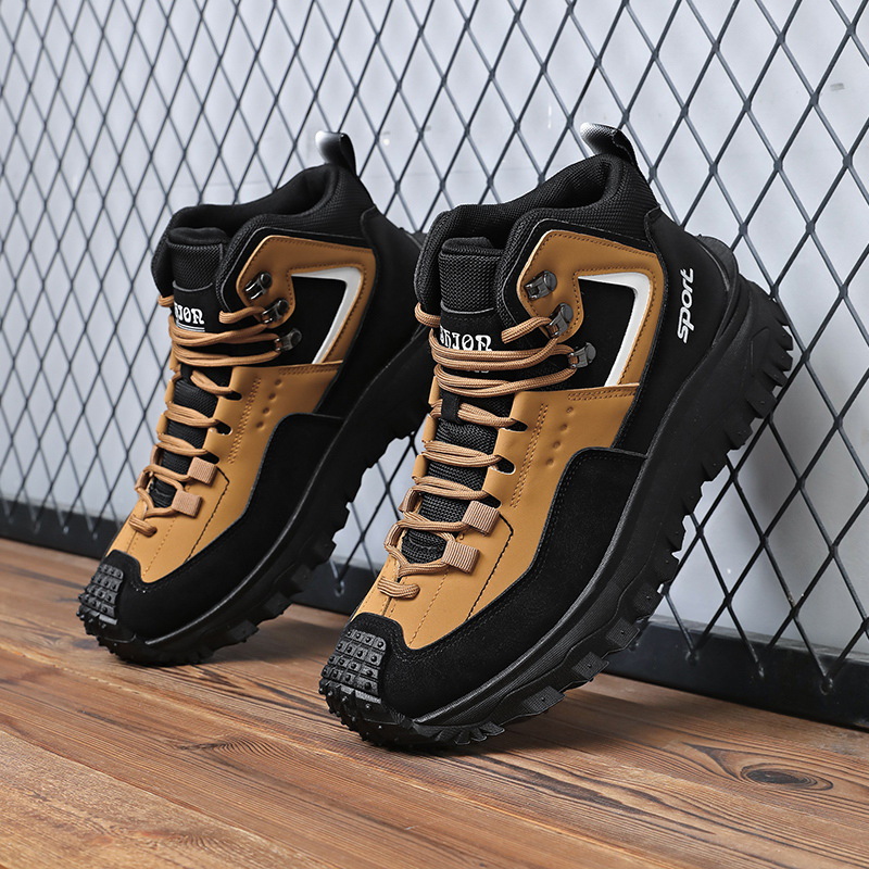 Men's Wide Width Hiking Shoes  - مراجعة Sneaker Zone وسعره
